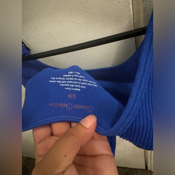 Blue - Picture 2 of 2